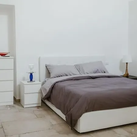 Comoda Casa - Centro Storico Con Netflix * Molfetta